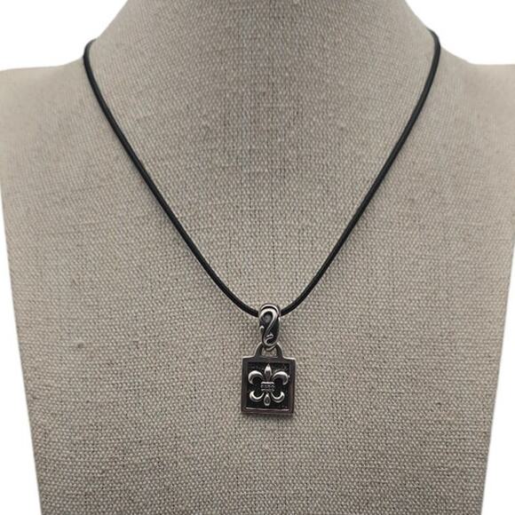 Silpada Sterling 925 Silver Fleur de Lis Tag Slide Rectangle Pendant - Picture 1 of 5